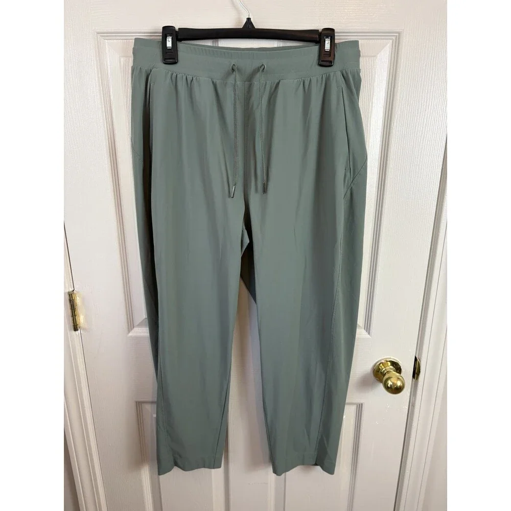 Sweaty Betty Green Explorer Trousers Olive Green Pants - 429